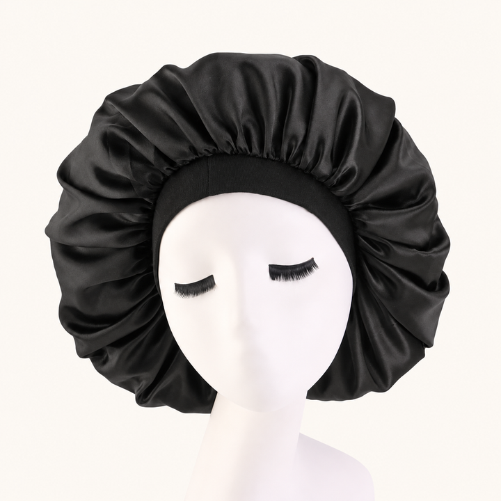 Schwarze Satin-Schlafhaube mit elastischem Rand – bereinigtes Lieferantenfoto